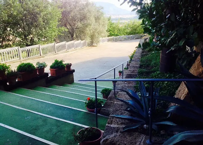 Monte Degli Ulivi Country House