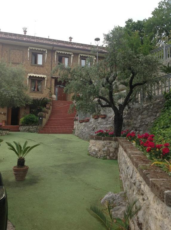 Monte Degli Ulivi Casa di campagna *